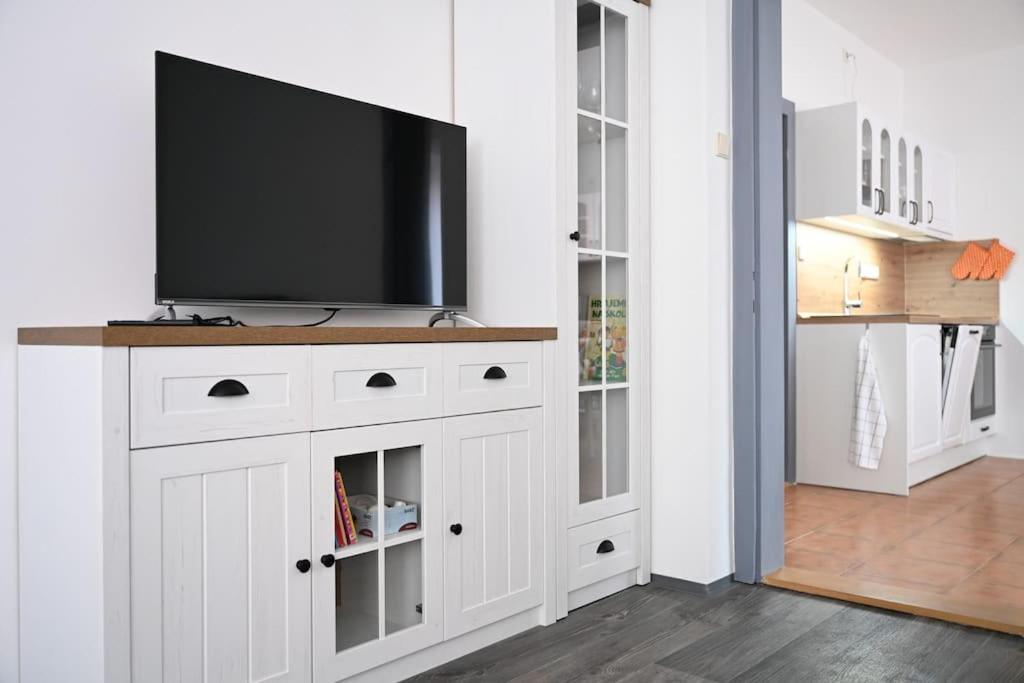 Rodinny Apartman U Broumovskeho Namesti Esterno foto