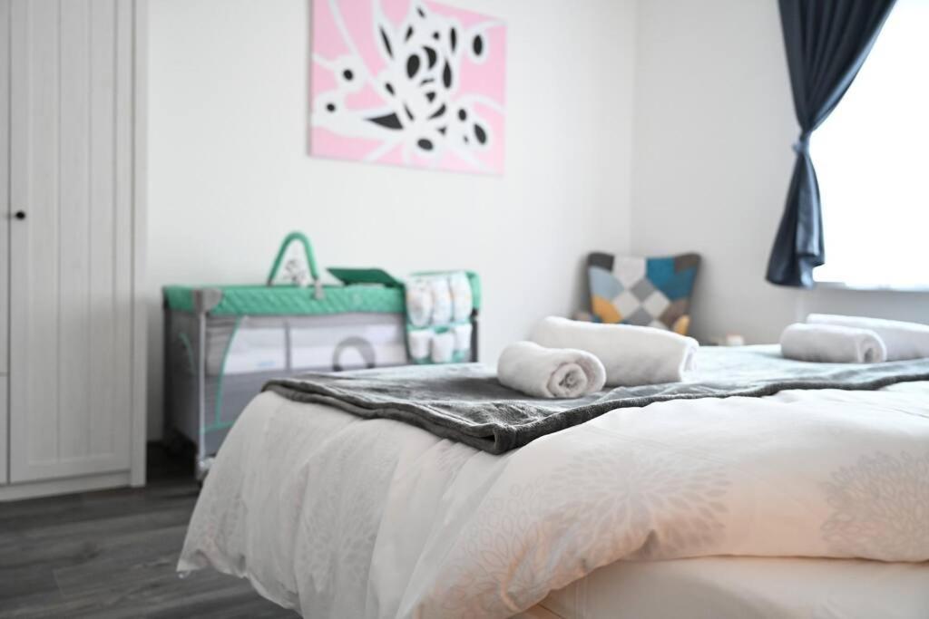 Rodinny Apartman U Broumovskeho Namesti Esterno foto